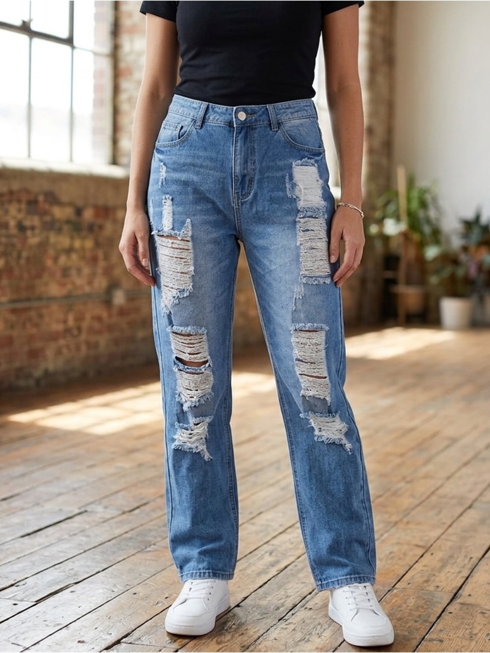 SHEIN Women’s Distressed Straight Leg Jeans Size 36 Medium Wash Ripped Denim 👖